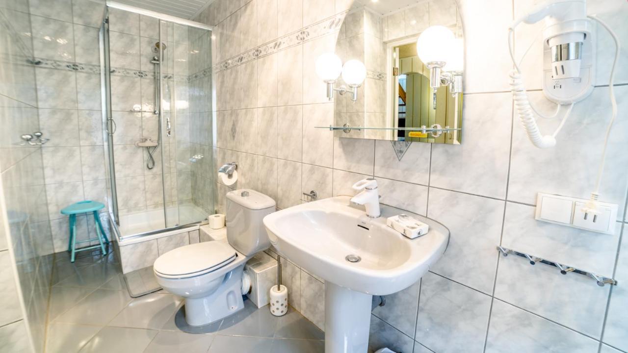 Vila Dom Do Wynajecia Lena Kowary Exteriér fotografie