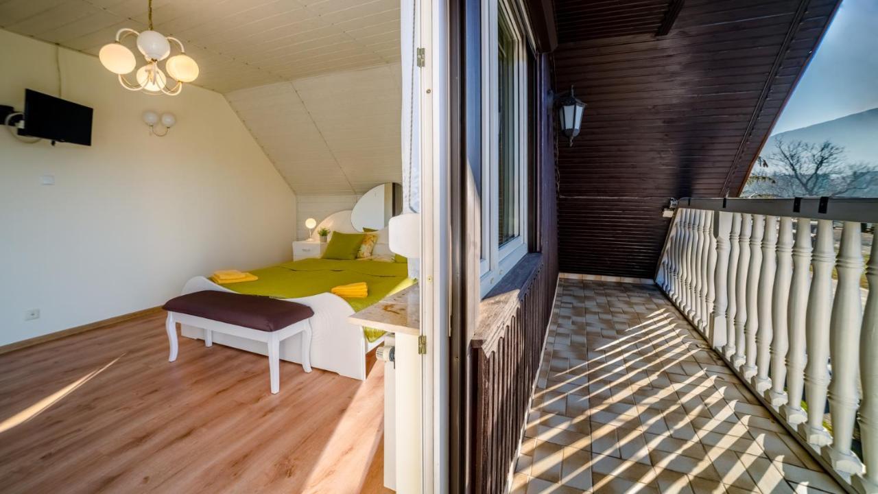 Vila Dom Do Wynajecia Lena Kowary Exteriér fotografie
